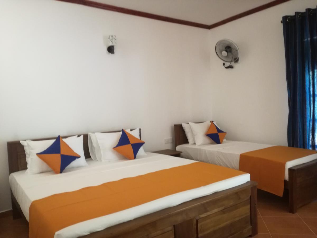 Mathews Holiday Resort Habarana Buitenkant foto